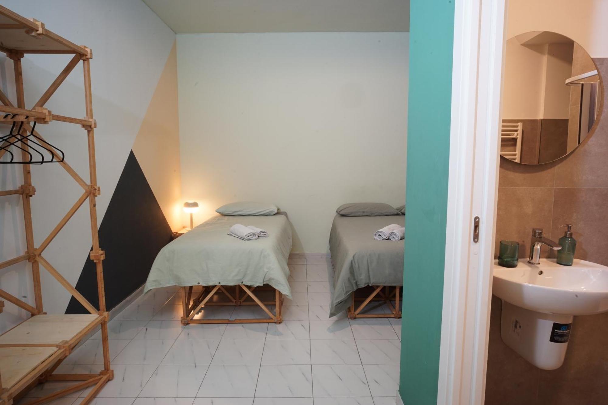 Casa Base Hotel Bari Kültér fotó