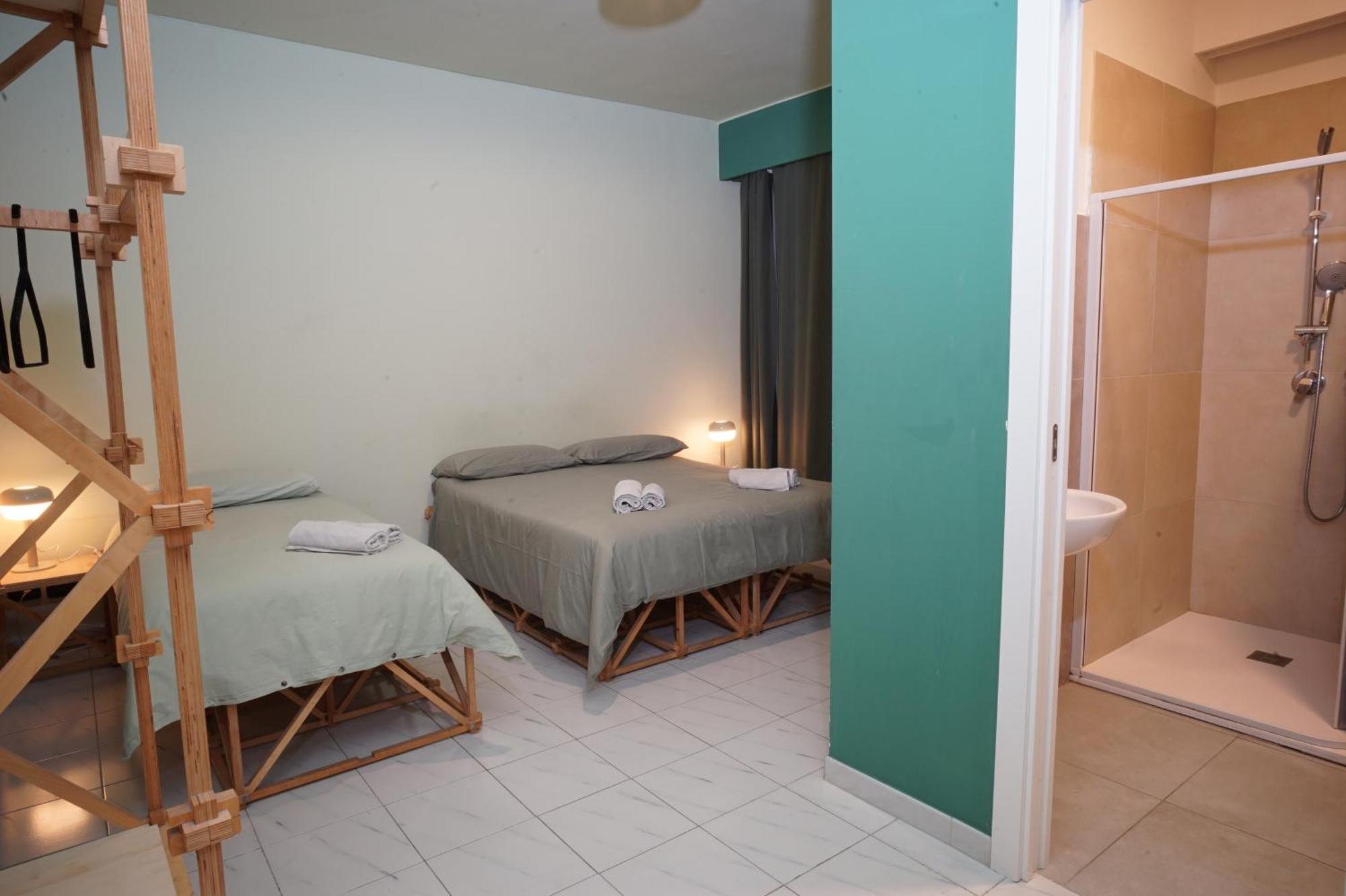 Casa Base Hotel Bari Kültér fotó
